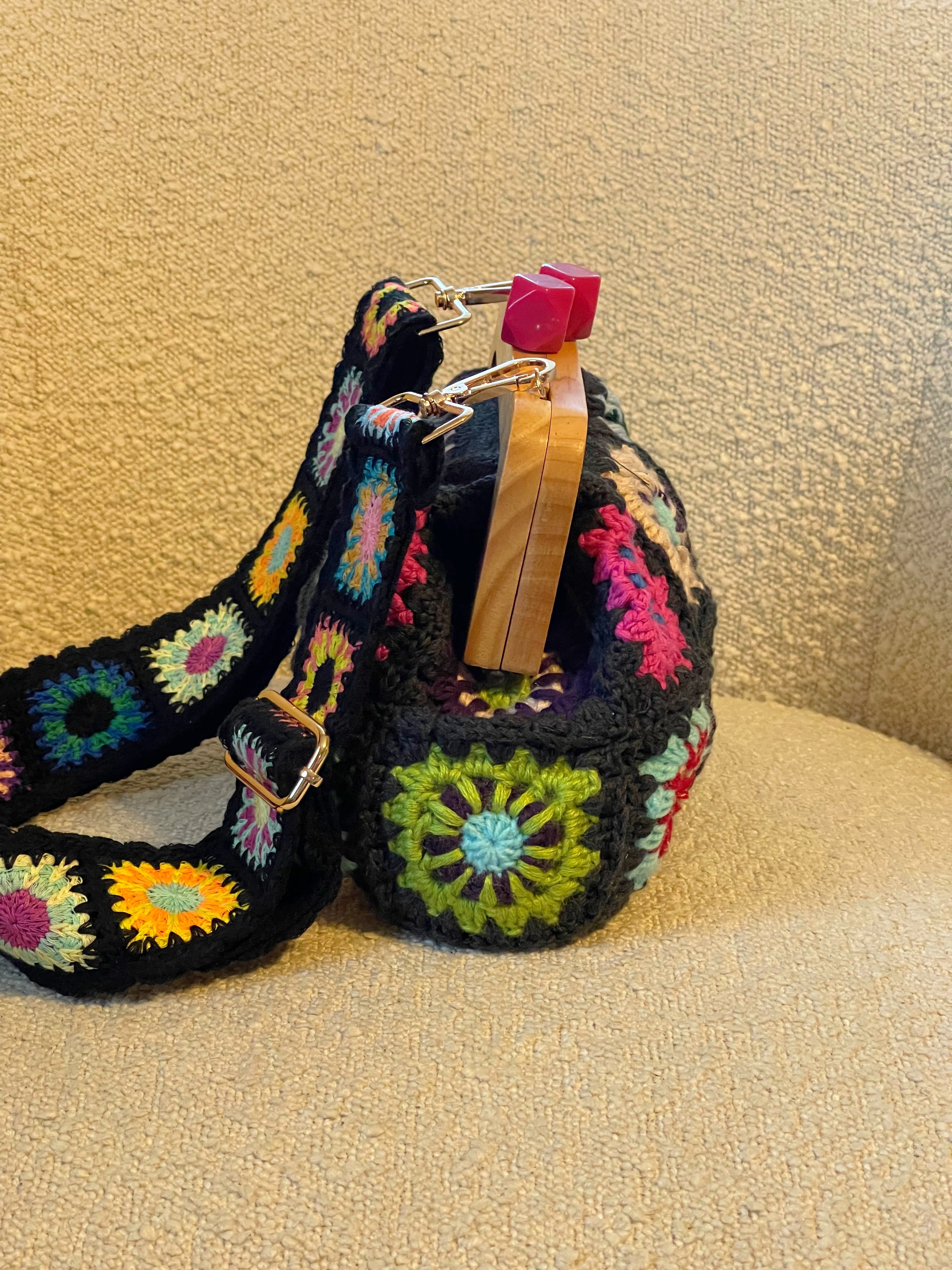 GOLDxTEAL stunning crochet knitted clutch with crochet detachable strap.