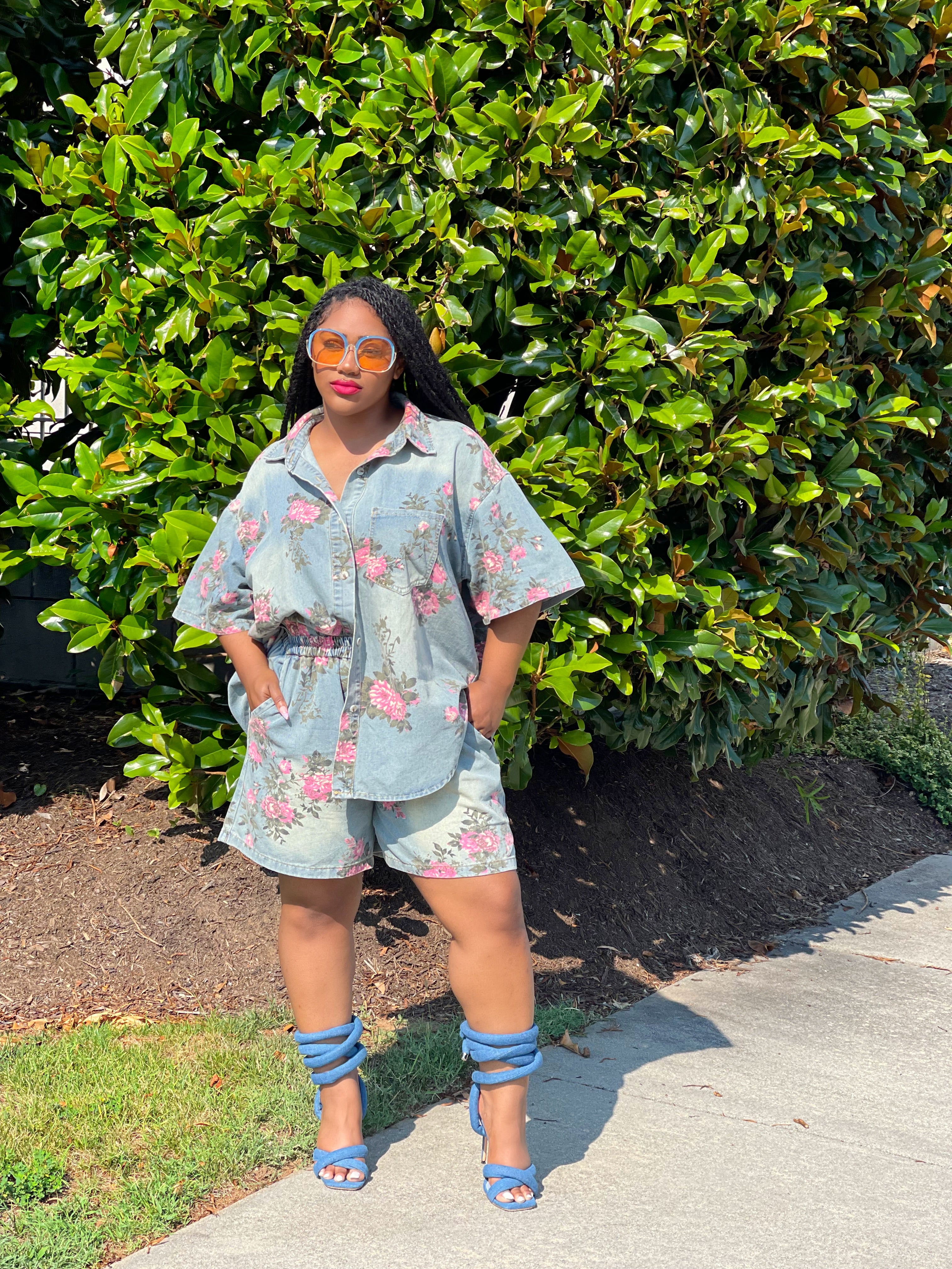 GOLDxTEAL vintage floral print wide leg denim shorts.