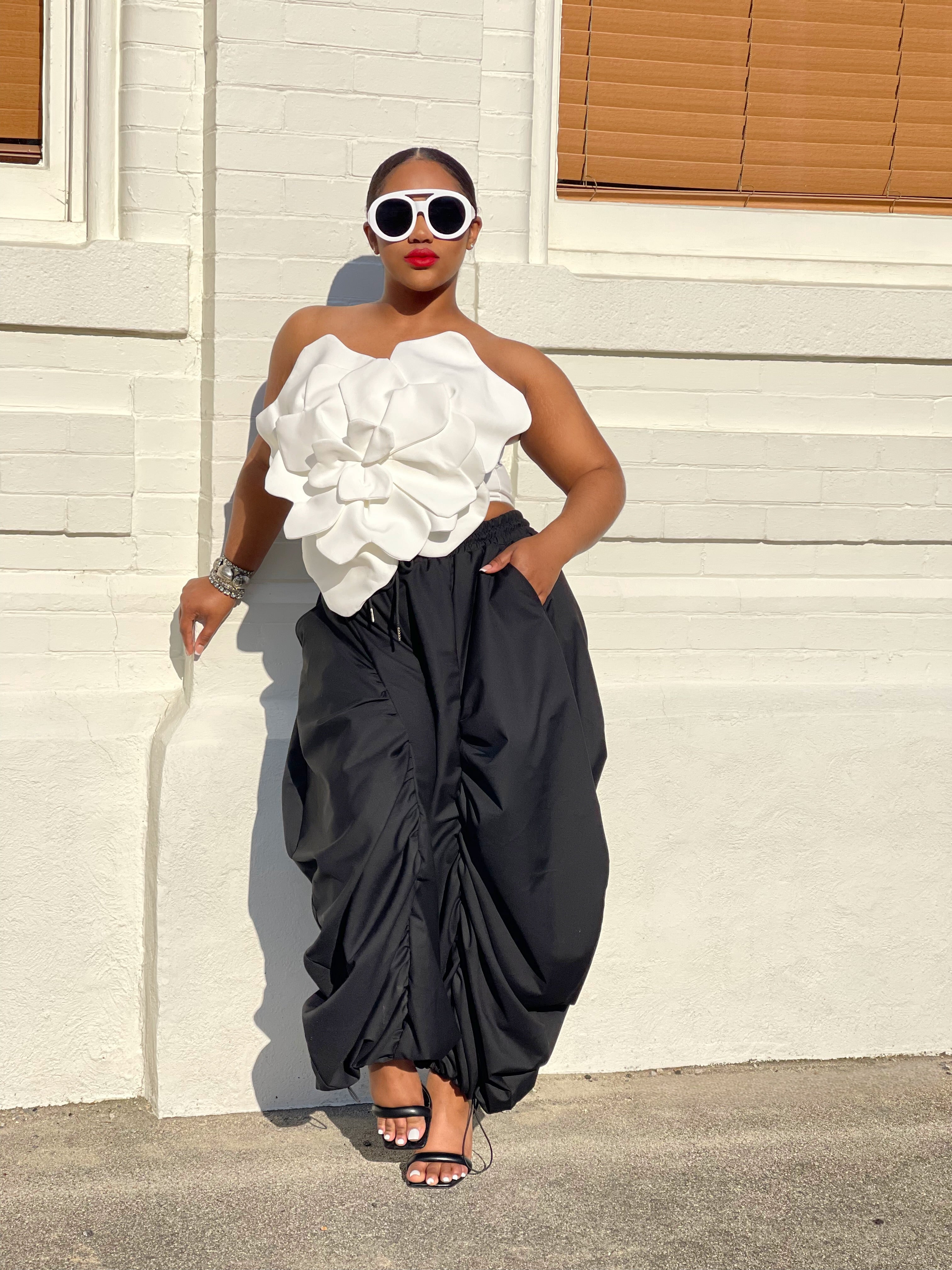 GOLDxTEAL ruched wide leg ankle pants.