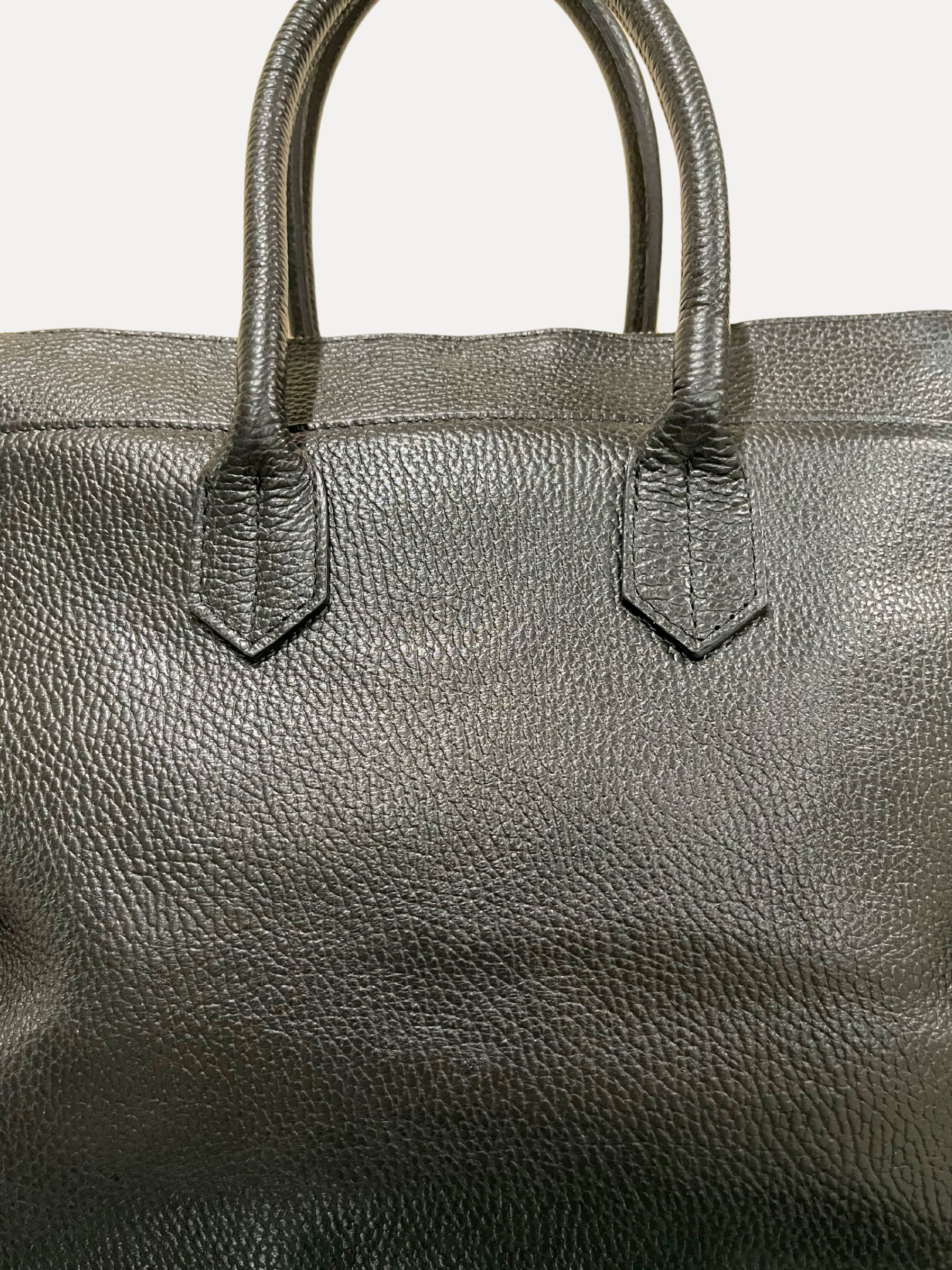 GOLDxTEAL Gorgeous pebbled leather fringe handbag.