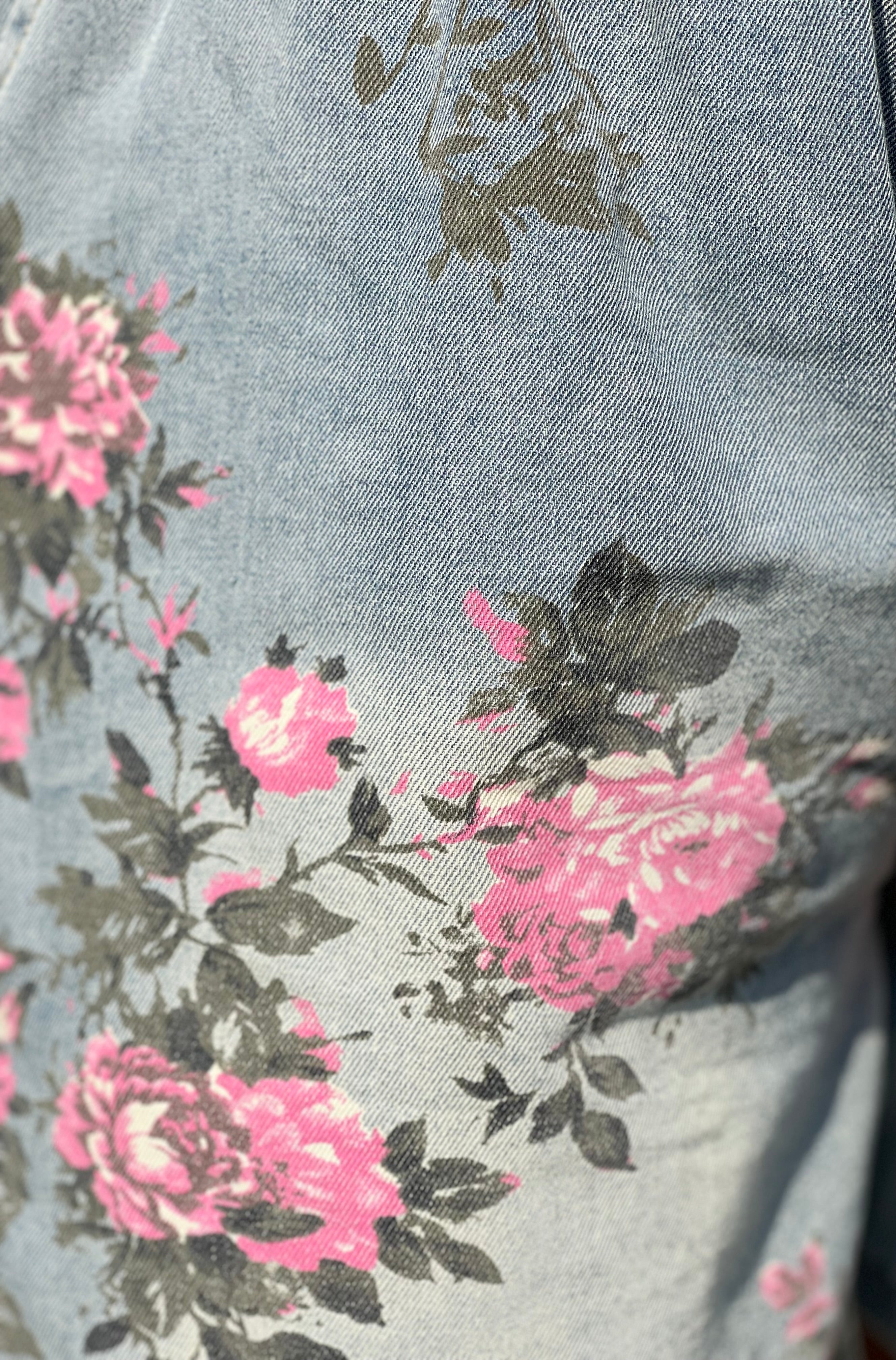 GOLDxTEAL vintage floral print wide leg denim shorts.