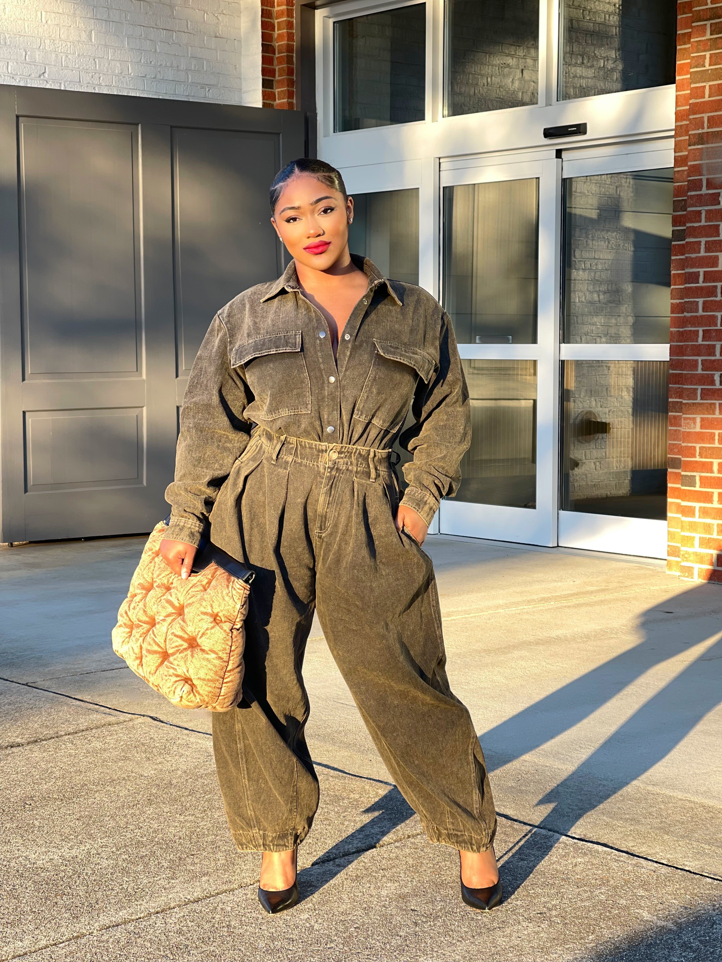 GOLDxTEAL stylish gray denim tapered pants.