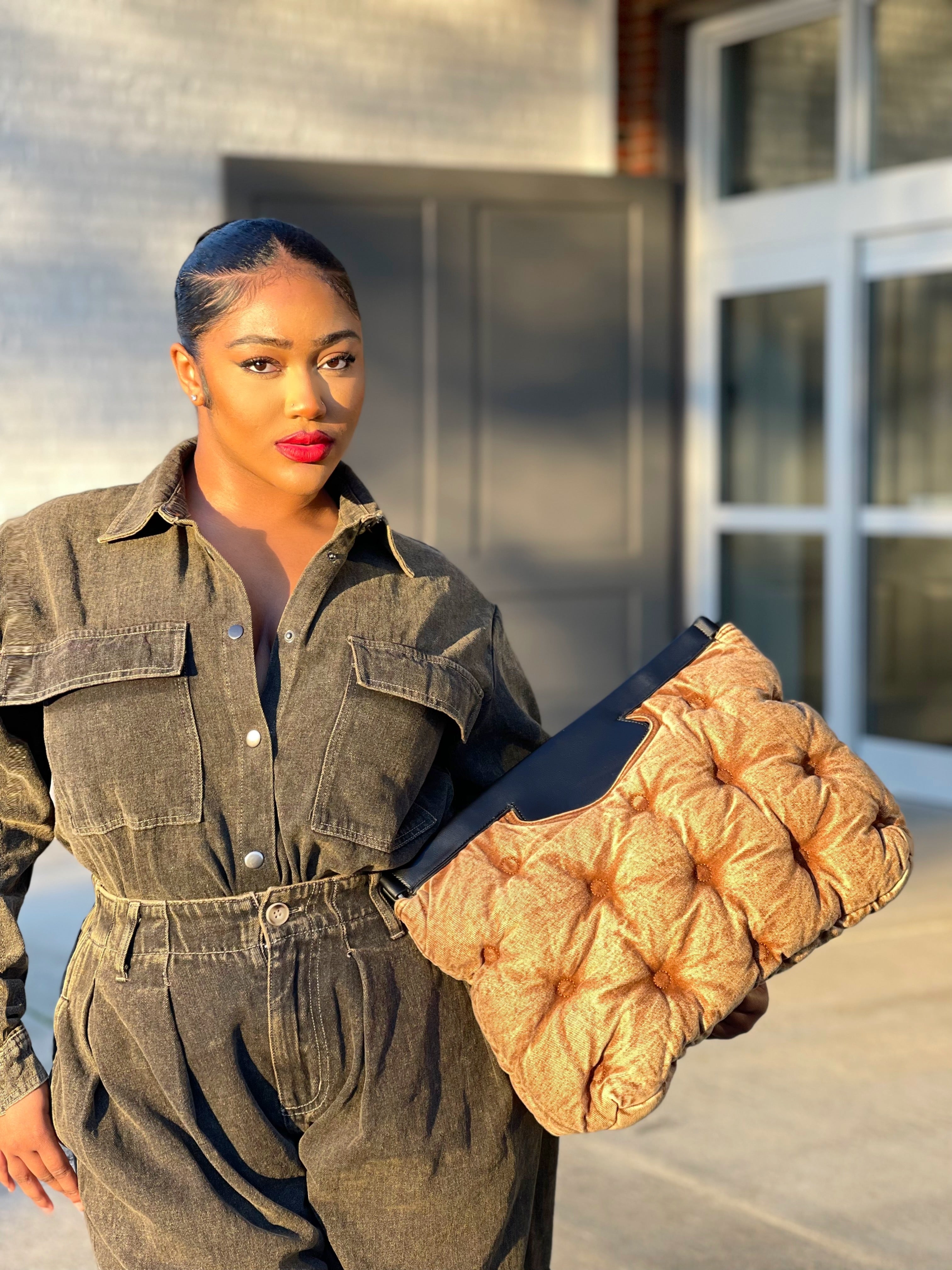 GOLDxTEAL stylish gray denim tapered pants.