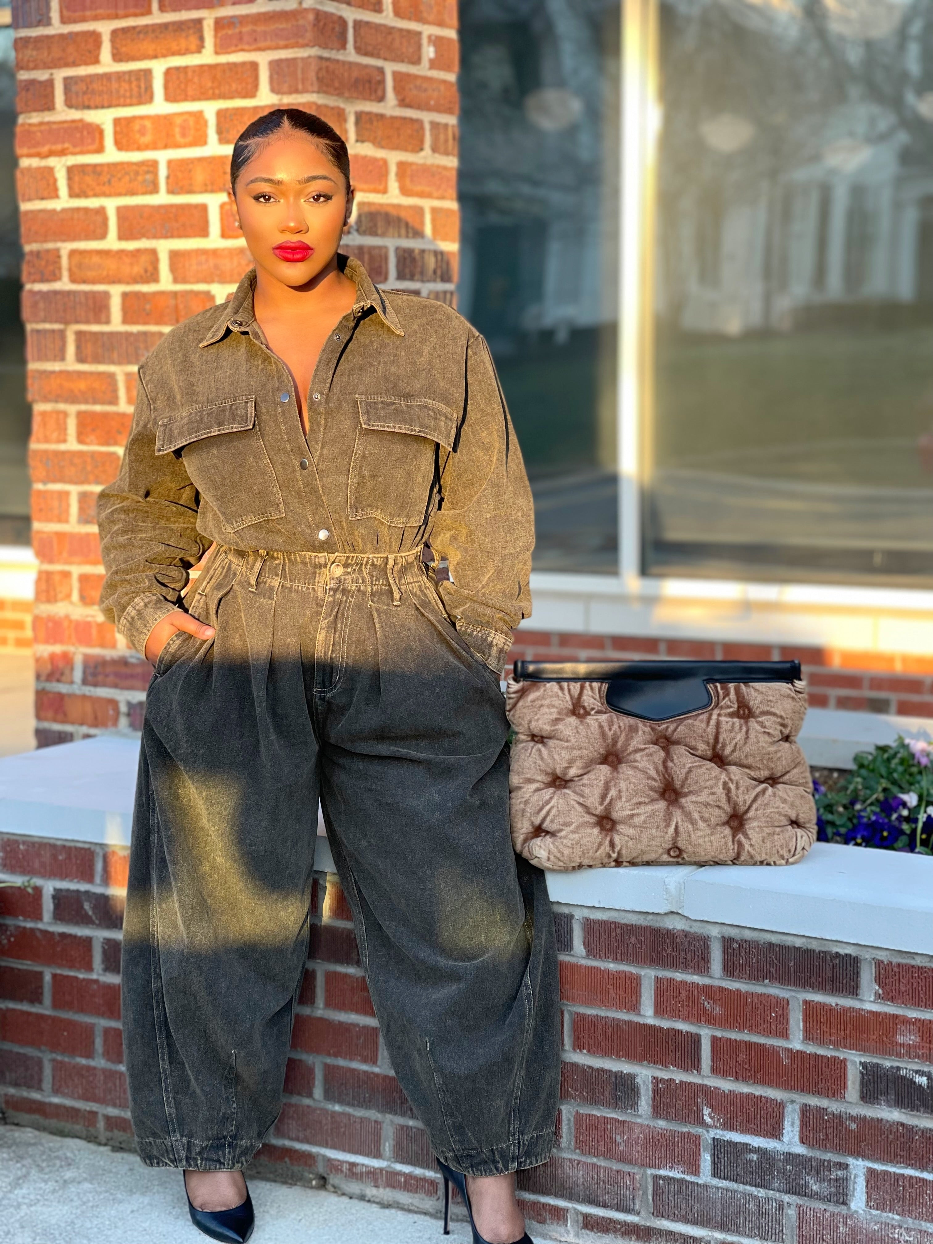 GOLDxTEAL stylish gray denim tapered pants.