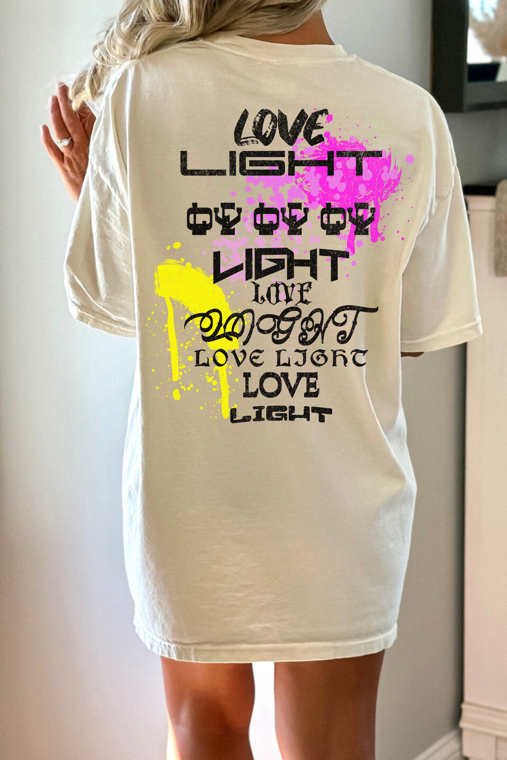 GOLDxTEAL stylish and colorful Love and Light graphic t-shirt.