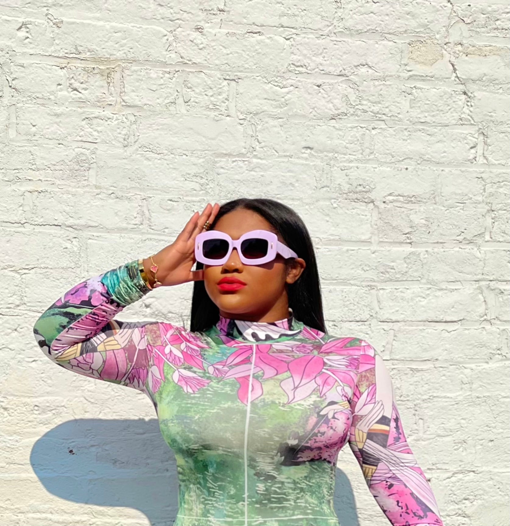 GOLDxTEAL gorgeous lavender frame sunglasses.