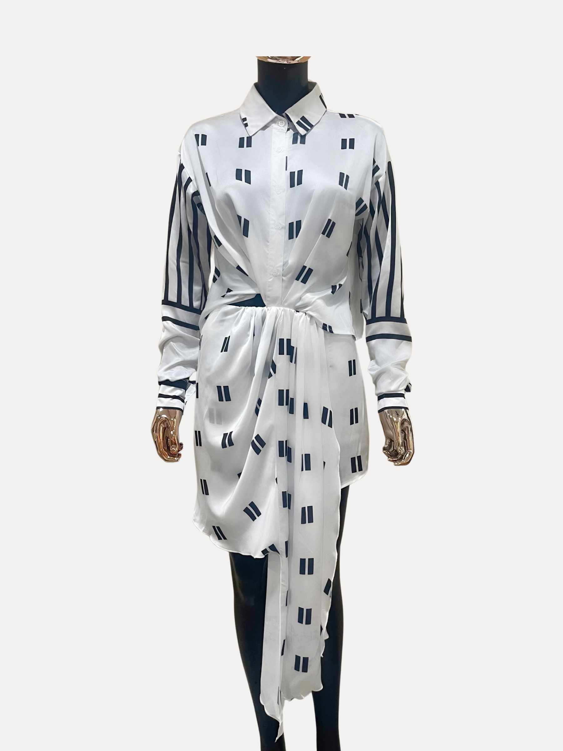 GOLDxTEAL chic black and white satiny shirt mini dress.