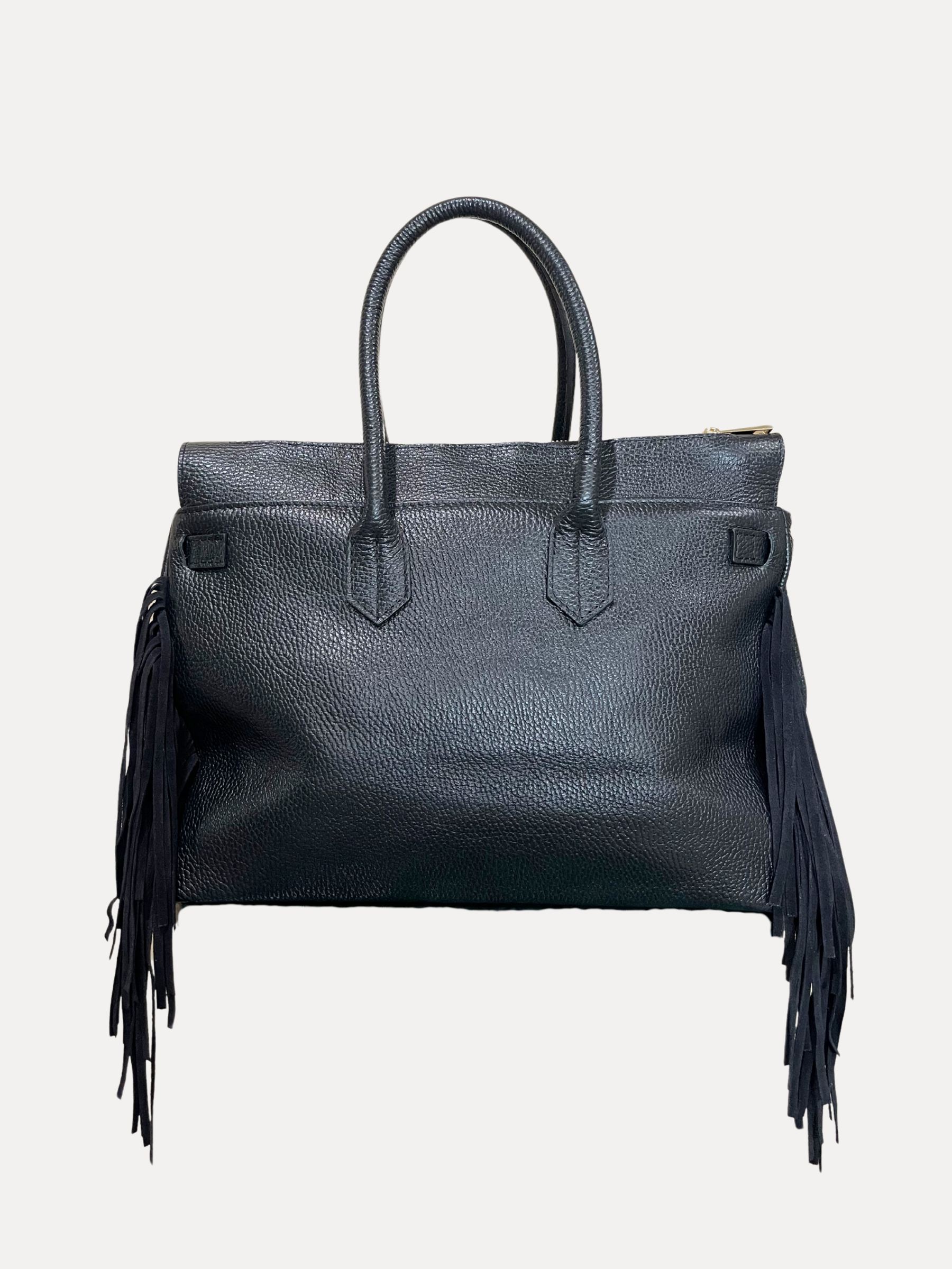 GOLDxTEAL Gorgeous pebbled leather fringe handbag.