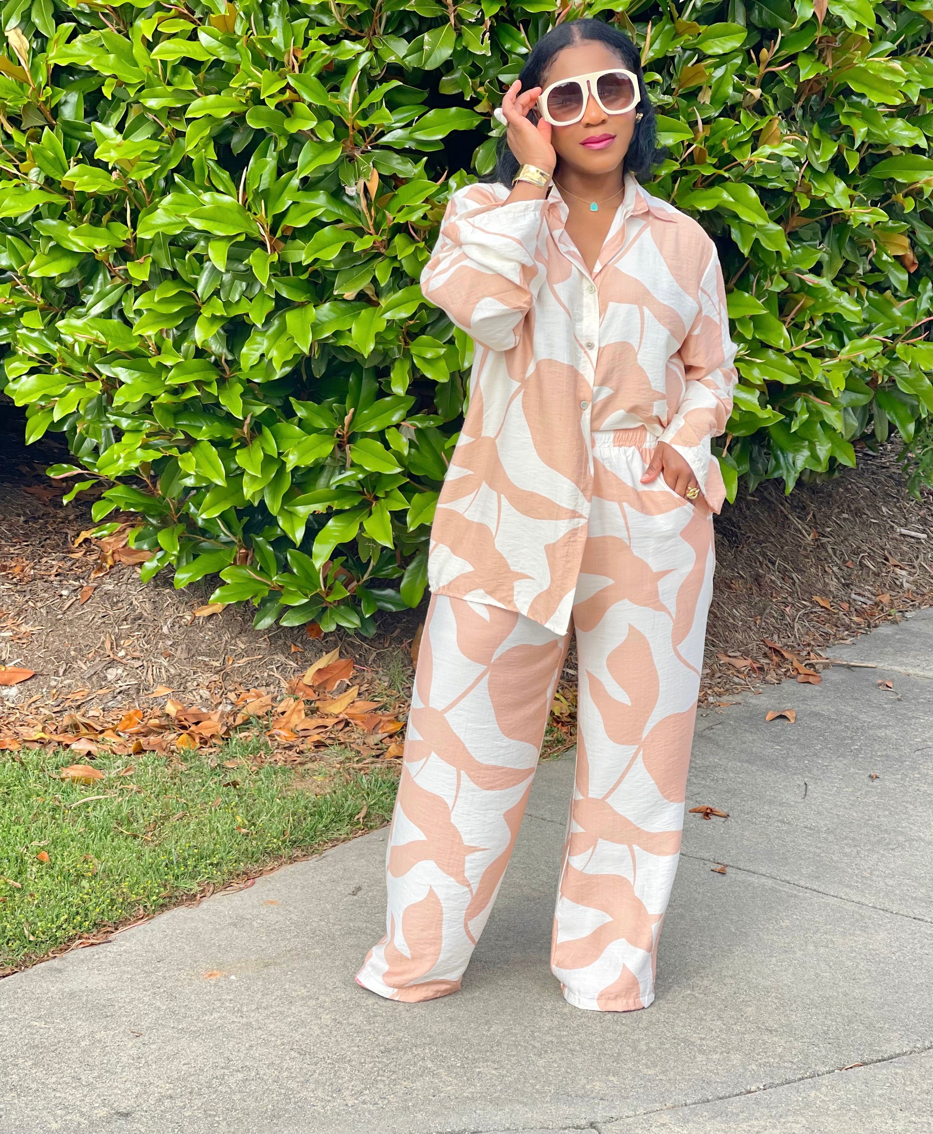 GOLDxTEAL stylish  printed wide leg pant set.