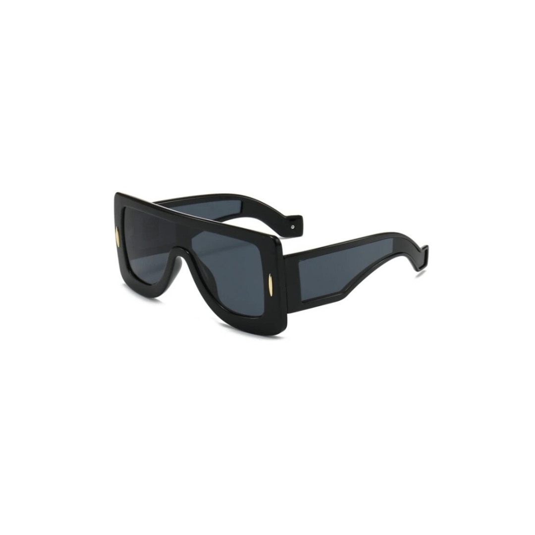 GOLDxTEAL modern black oversized square frame sunglasses.