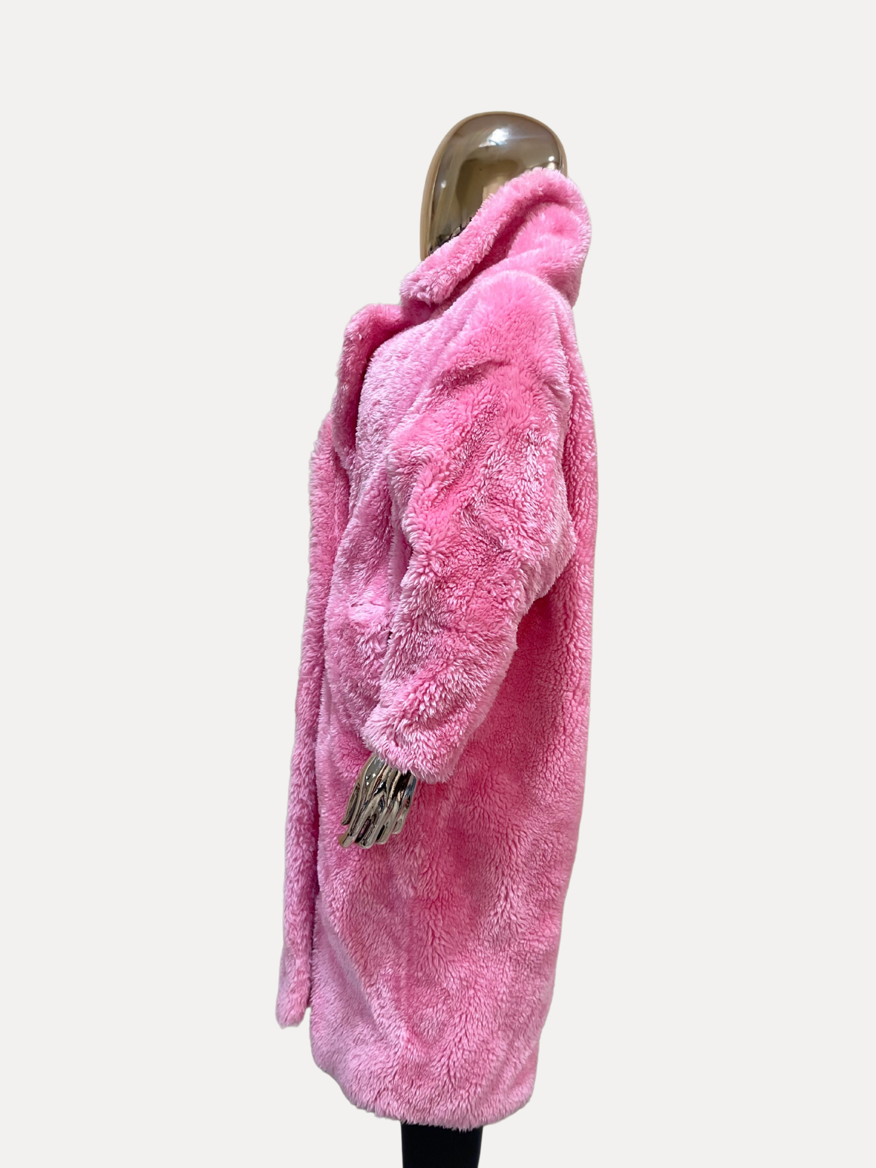 GOLDxTEAL stylish pink teddy coat.