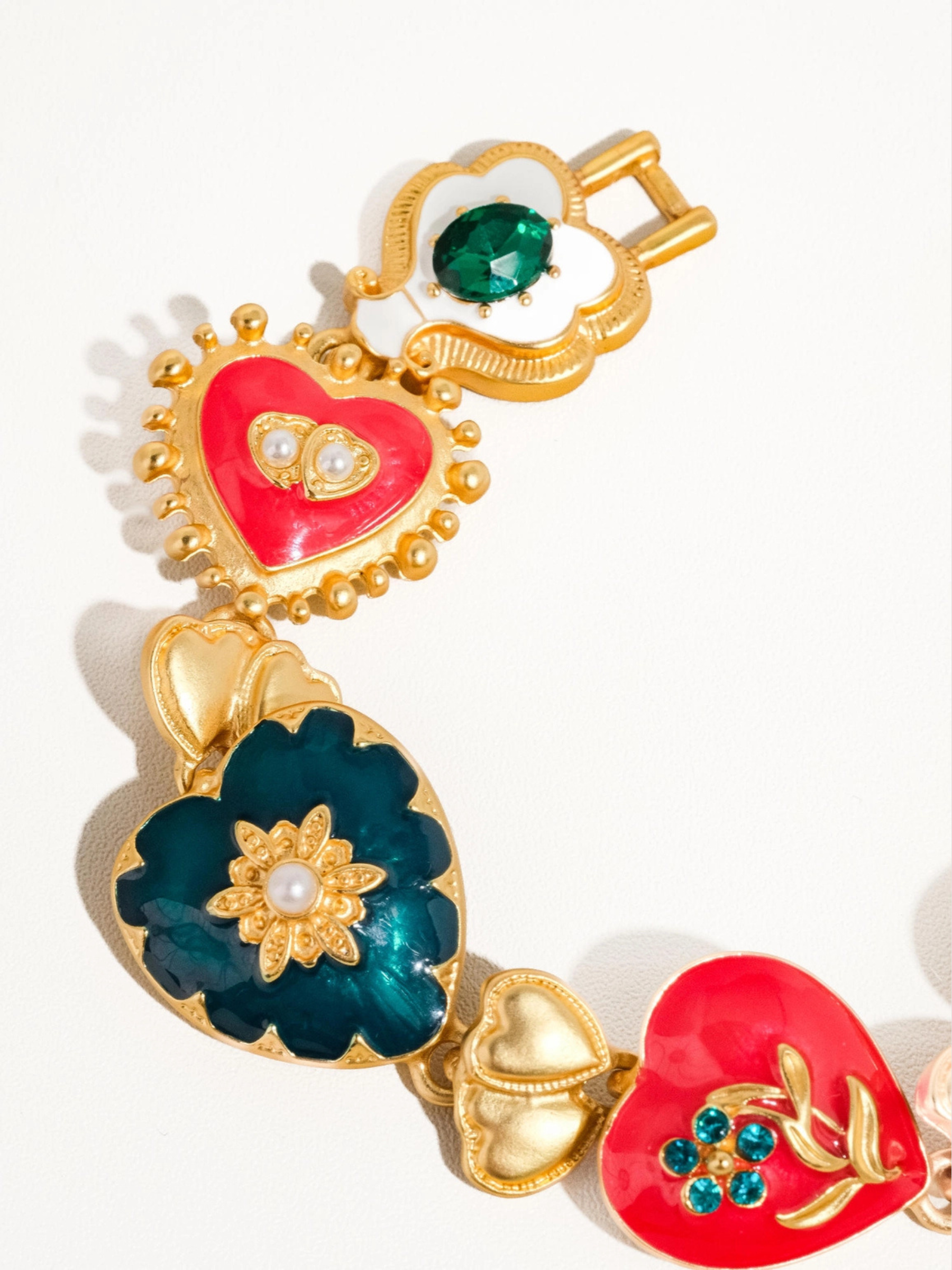 GOLDxTEAL colorful vintage style heart link bracelet.