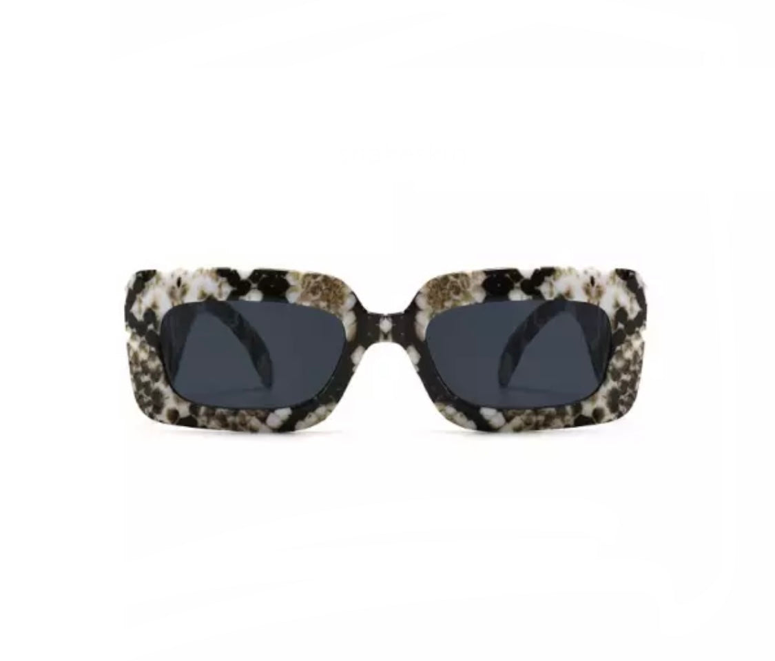 GOLDxTEAL retro snake print sunglasses. Square fashion sunglasses.