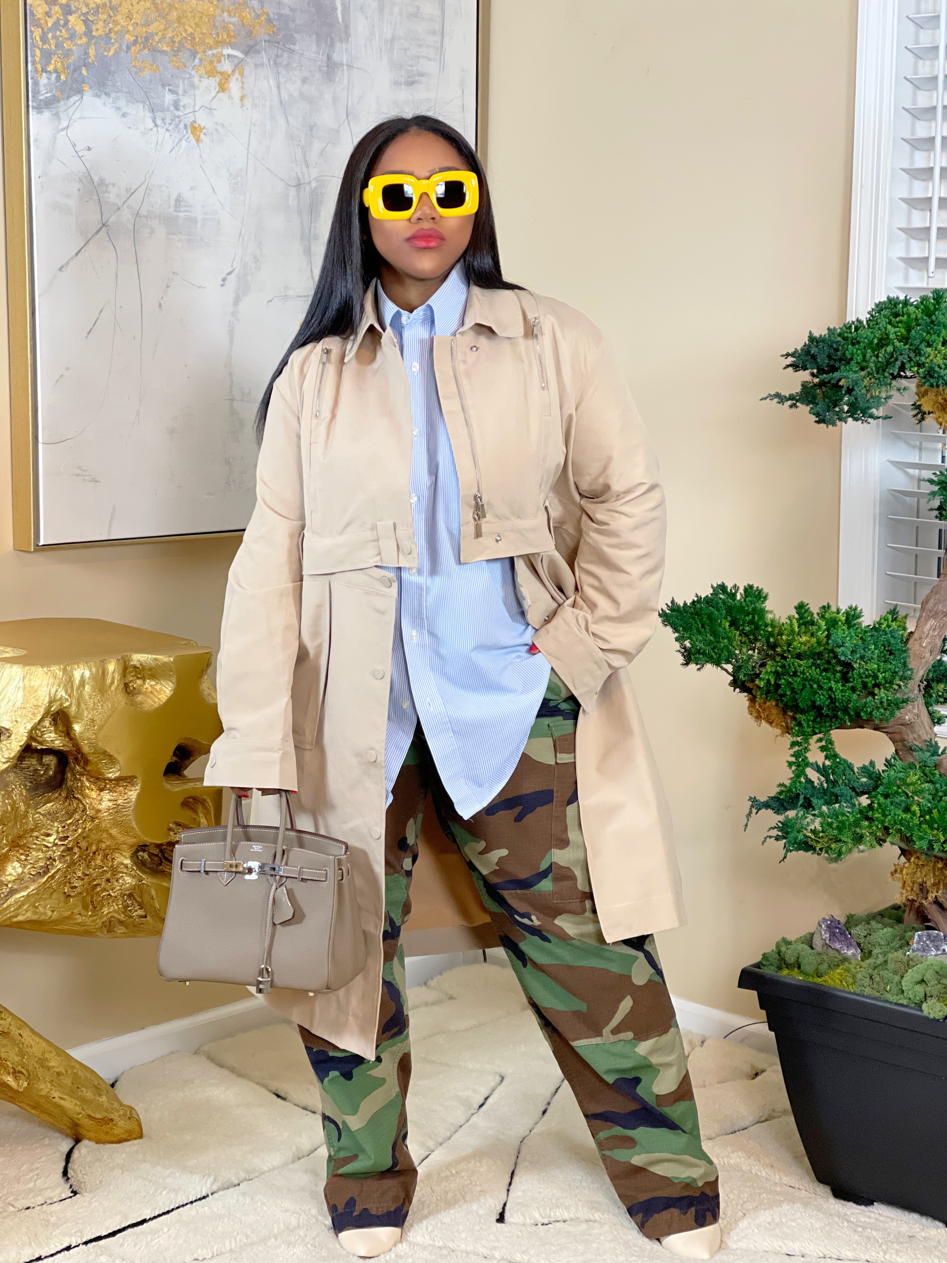 GOLDxTEAL khaki trench coat. Stylish trenche coat with zip off bottom.